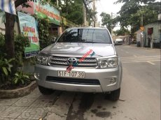 Toyota Fortuner V 2009 - Cần bán lại xe Toyota Fortuner V 2009, màu bạc, nhập khẩu nguyên chiếc, giá chỉ 525 triệu