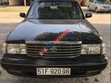 Toyota Crown 1995 - Cần bán lại xe Toyota Crown sản xuất năm 1995, màu đen