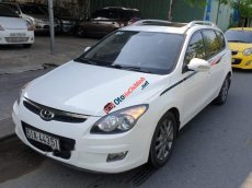 Hyundai i30 2013 - Cần bán xe Hyundai i30 đời 2013, màu trắng, xe nhập
