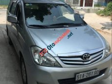 Toyota Innova  MT 2011 - Cần bán gấp Innova 2011, xe không đâm đụng