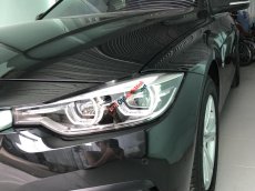 BMW 3 Series 320i 2018 - Bán BMW 320i sx 2018, siêu lướt 2000 km, xe chính chủ