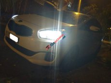 Kia Rondo   DAT  2016 - Bán xe Kia Rondo DAT đời 2016, màu trắng, xe nhập  