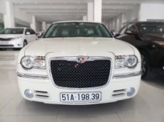 Chrysler 300 2010 - Bán xe Chrysler 300C Limited model 2010, xe đẹp, sang trọng, biển SG, giá 980tr