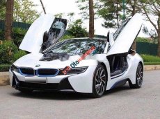 BMW i8 2015 - Cần bán lại xe BMW i8 2015, màu trắng, nhập khẩu