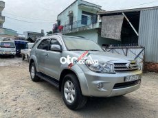 Toyota Fortuner   V  2009 - Cần bán gấp Toyota Fortuner V đời 2009, màu bạc