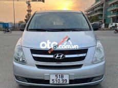 Hyundai Starex 2009 - Xe Hyundai Starex 2.4MT sản xuất năm 2009, màu bạc, nhập khẩu 