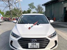 Cần bán lại xe Hyundai Elantra 1.6 MT sản xuất năm 2018, màu trắng
