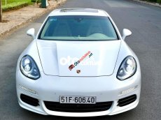 Porsche Panamera 2015 - Cần bán gấp Porsche Panamera sản xuất 2015, màu trắng, xe nhập