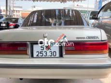 Toyota Cressida 1996 - Cần bán lại xe màu vàng