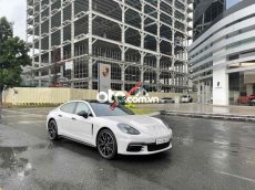 Porsche Panamera 2017 - Màu trắng, xe nhập