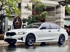 BMW 320i 2021 - Model 2021, nhập Đức, odo: 15.000km, biển SG siêu mới cần bán
