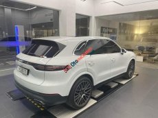 Porsche Cayenne 2021 - Xe màu trắng