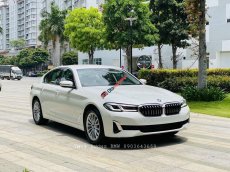 BMW 520i 2022 - Xe có sẵn đủ màu, giao ngay, tiền mặt giảm 250tr + full phụ kiện, liên hệ em Dương