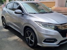 Honda HRV 2019 - Chính chủ cần bán xe Honda HRV. L SX 2019 đăng ký năm 2020.   