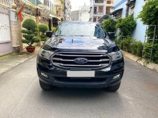 Ford Everest 2018 - Bán xe Ford Everest 2018, số tự động, máy dầu, màu đen.
