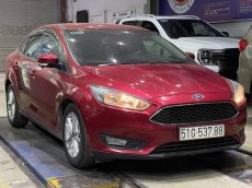 Ford Focus Trend Sedan 1.5 Ecoboost 2017 - Hãng Bán Ford Focus  201 một chủ 34.000 km, màu đỏ, giá chỉ 3xx
