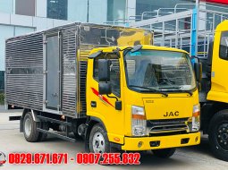 JAC 2021 2022 - Xe tải JAC 3T5 N350S thùng kín dài 4.3 mét máy Cummins