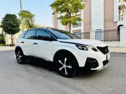 Peugeot 3008 allue 2019 - Cần bán gấp Peugeot 3008 allue 2019, màu trắng 1 chủ chỉ 695 tr xem xe quận 9