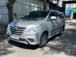 Toyota Innova E 2015 - Toyota innova 2015 2.0E