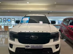 Ford Everest 2022 - Cần bán lại xe Ford Everest 2022, màu trắng, xe nhập, Giá cả thương lượng