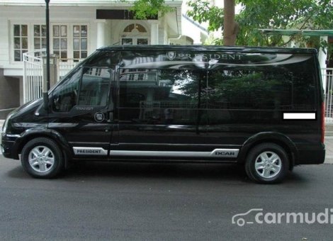 Ford Transit Limousine S1S2 2022 thông số giá bán