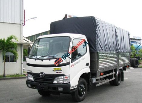 Hino 300 Series 1T9 2015 - Cần bán xe tải Hino 1T9, 2 tấn mới 100% đời 2015 giá rẻ