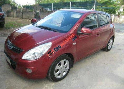 Hyundai i20  AT 2011 - Bán xe Hyundai i20 AT sản xuất 2011, màu đỏ số tự động