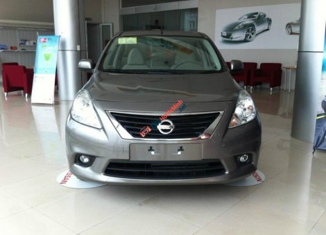 Nissan Sunny XV-SE 2017 - Bán xe Nissan Sunny XV-SE 2017, màu xám, giá 518tr