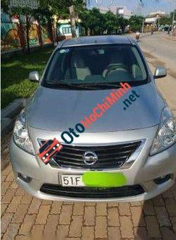 Nissan Sunny MT 2014 - Chính chủ bán Nissan Sunny MT sản xuất 2014, màu xám