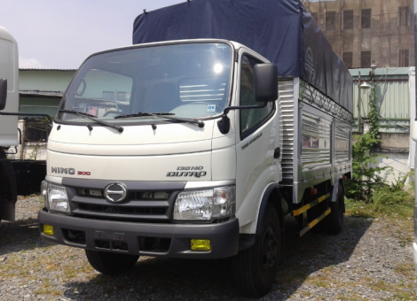 Hino 300 Series 2017 - Bán xe tải Hino 5 tấn tặng ngay 500l dầu và phí trước bạ