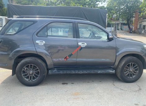 Toyota Fortuner G 2016 - Bán ô tô Toyota Fortuner 2.5G năm sản xuất 2016, màu xám