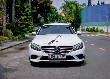 Xe Cũ] Mercedes-Benz C200 2018 Trắng/Đen - Mercedes Hà Nội